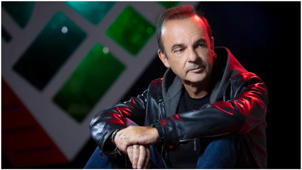 Ο Οδυσσέας Ιωάννου γράφει για το νέο μουσικοθεατρικό ταξίδι που αναζητάει το όνειρο 